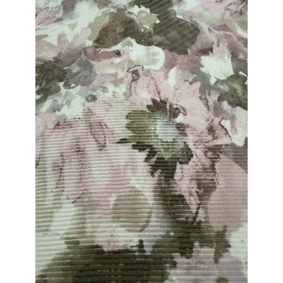 Chicos Size 1 Medium Stretchy Floral Print Pullover Comfy Blouse Top Textured - Picture 4 of 6